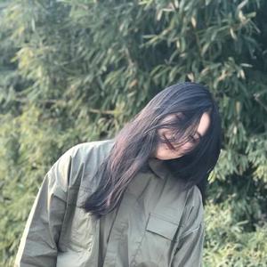 和女友在厨房做爰疯狂
